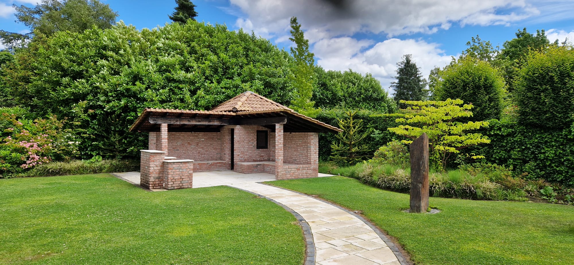 Beispielbild Gartenpflege 21