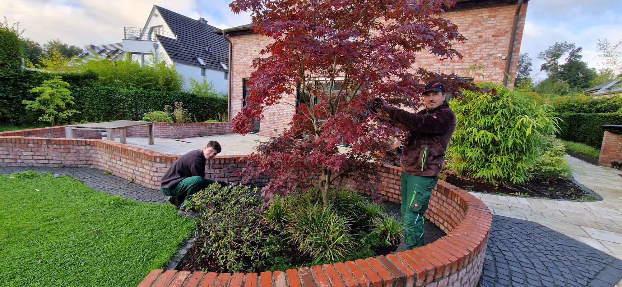 Beispielbild Gartenpflege 36