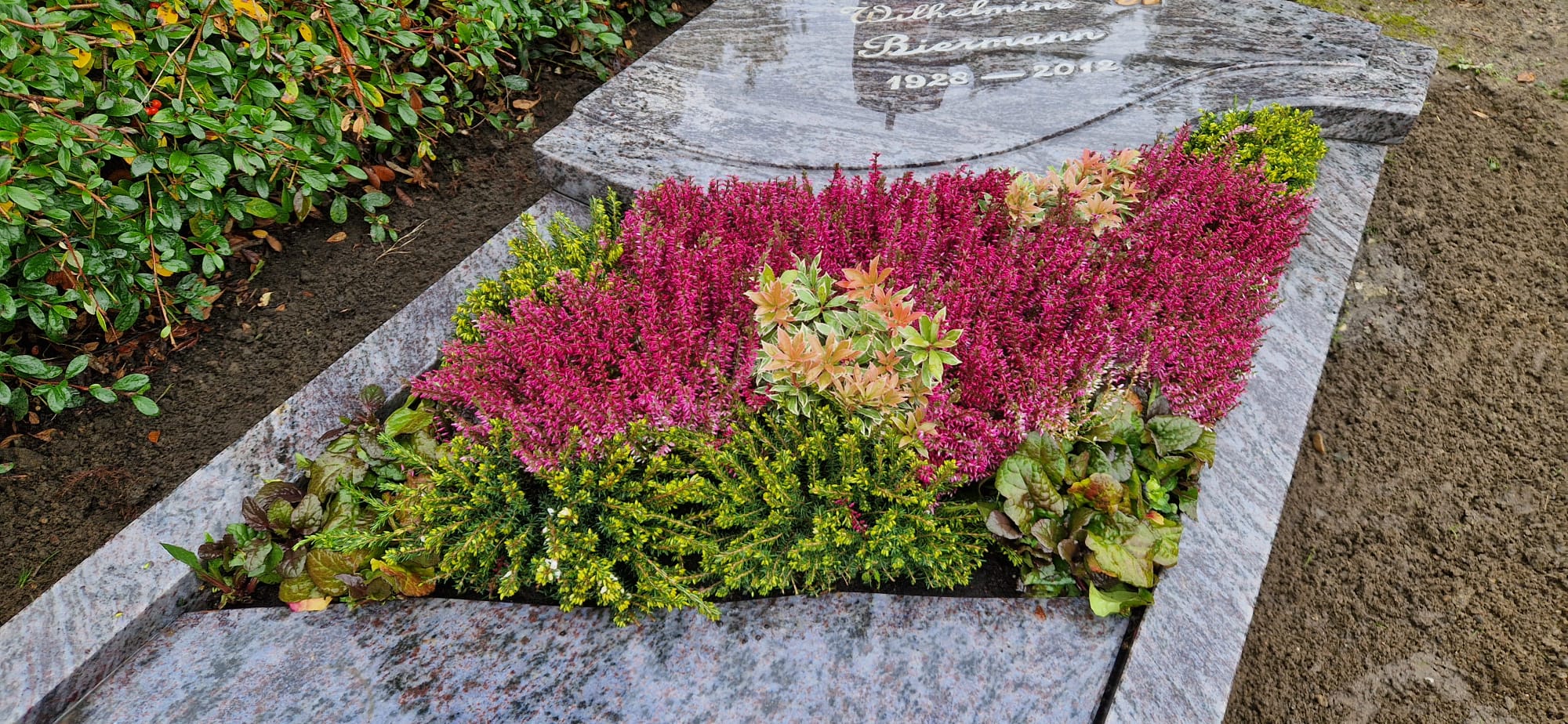 Beispielbild Grabpflege 8