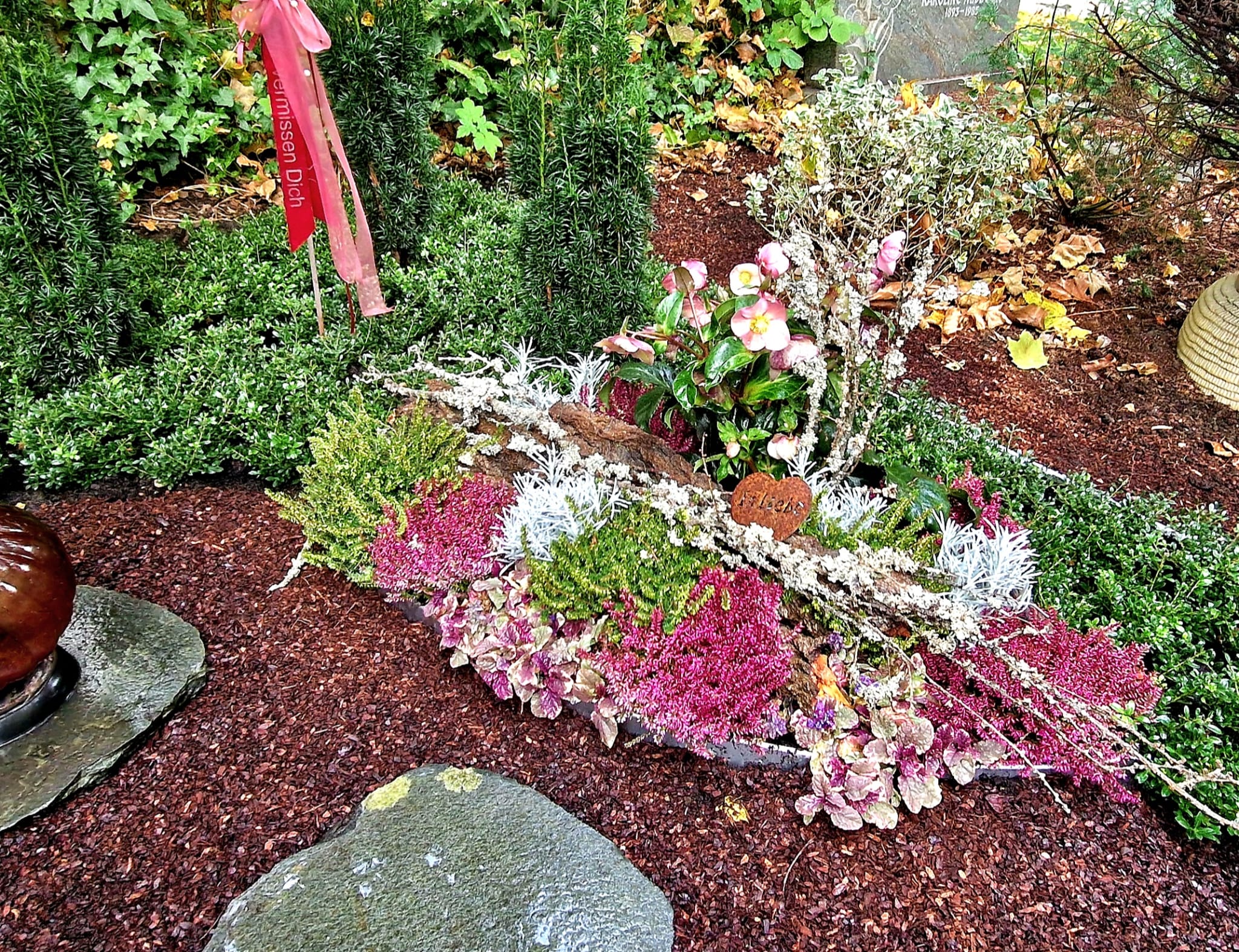 Beispielbild Grabpflege 25